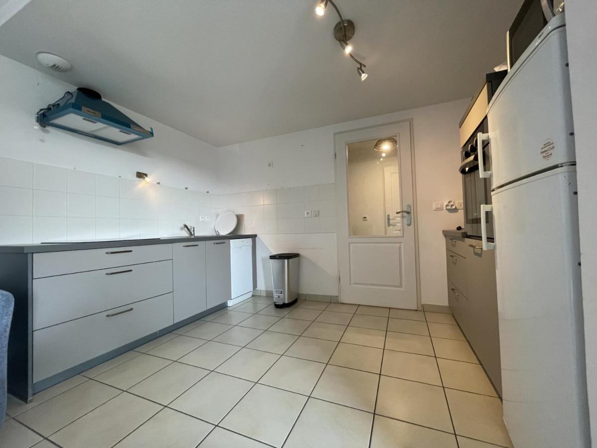 3P Climatise Avec Parking, Piscine, Proche Plage Et Commerces A Sete - Fr-1-338-497 Eksteriør billede